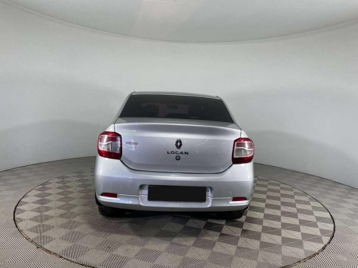Renault Logan б/у, 2015, Автоматическая. Фото: #4