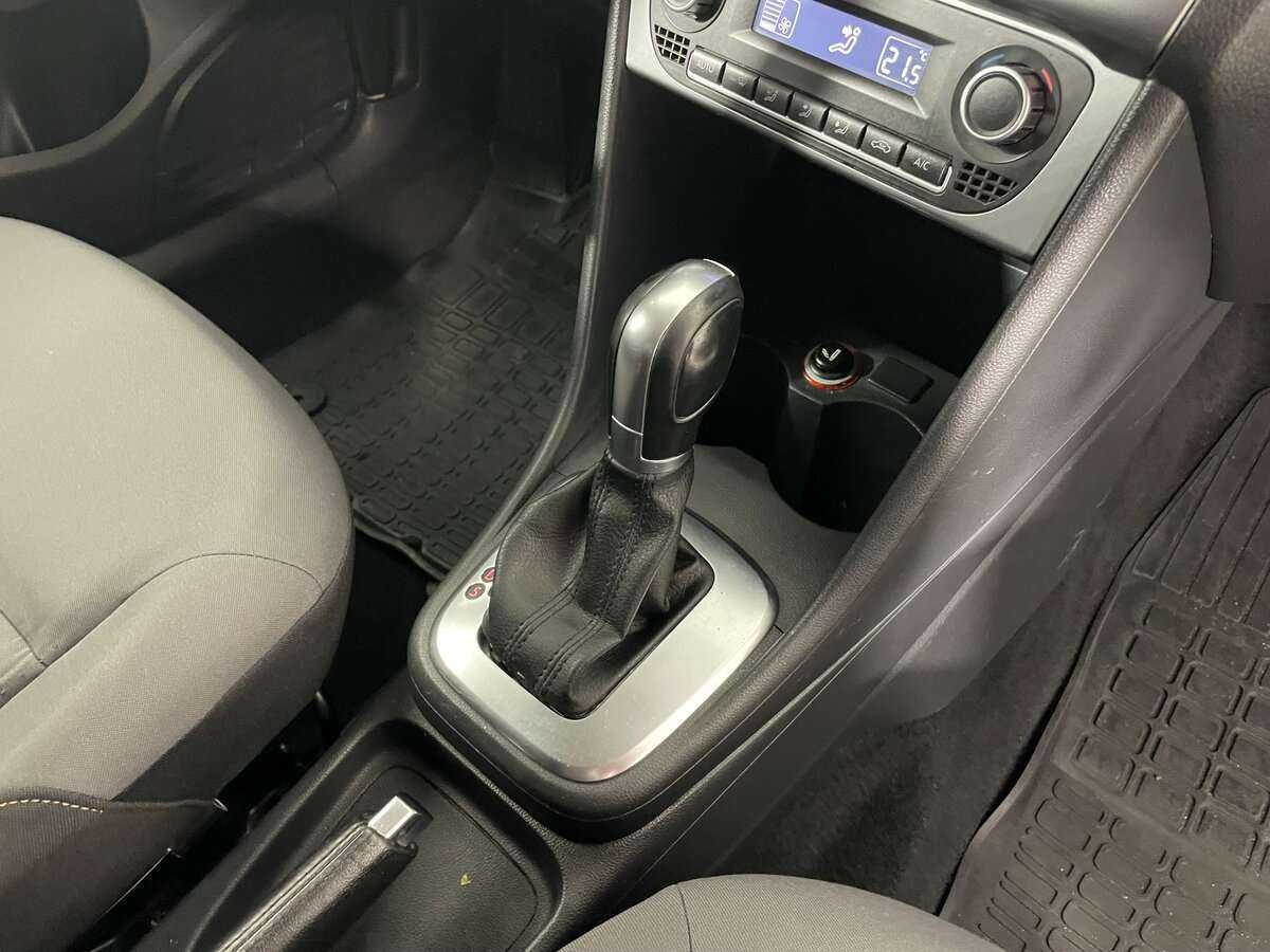 Volkswagen Polo б/у, 2016, Автоматическая. Фото: #12