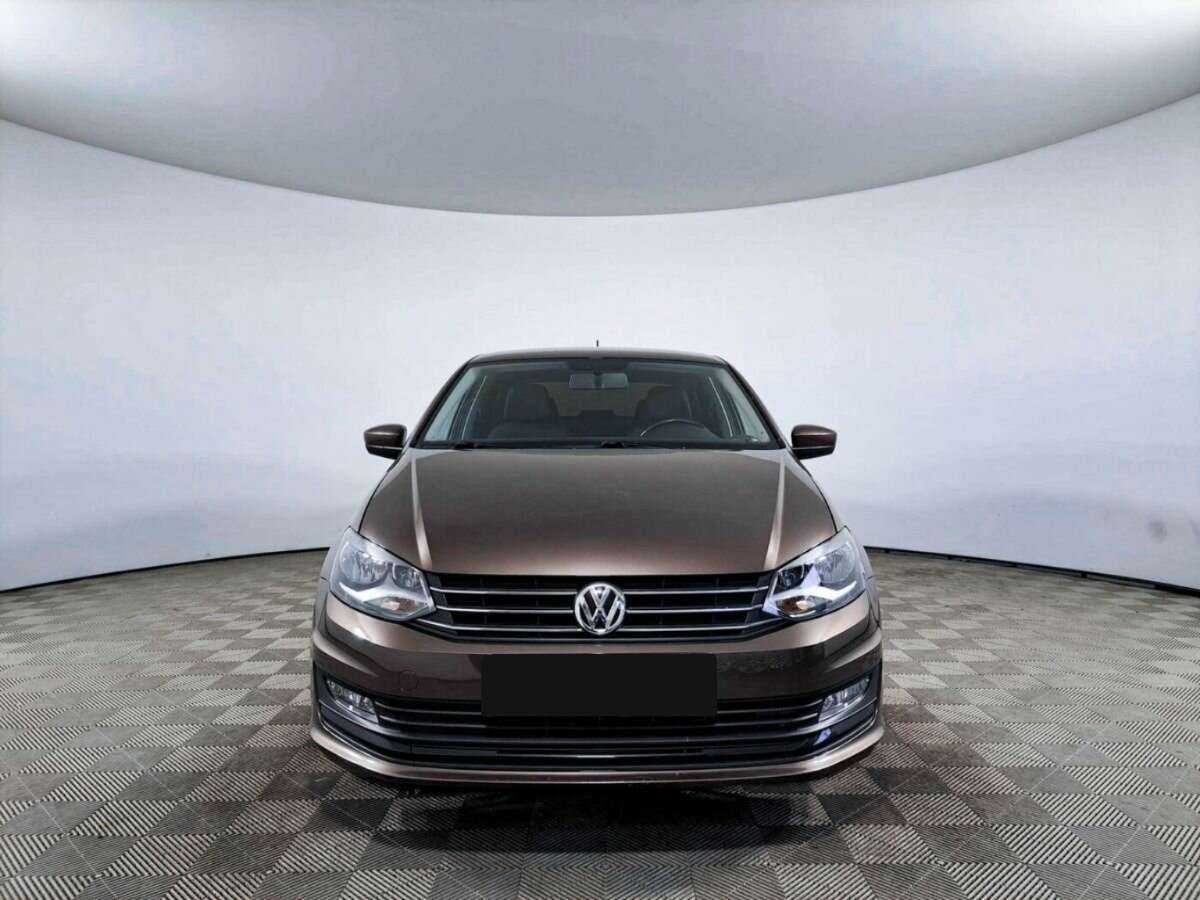 Volkswagen Polo б/у, 2016, Автоматическая. Фото: #1