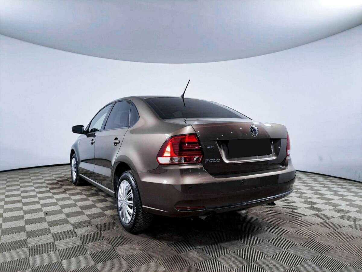 Volkswagen Polo б/у, 2016, Автоматическая. Фото: #6