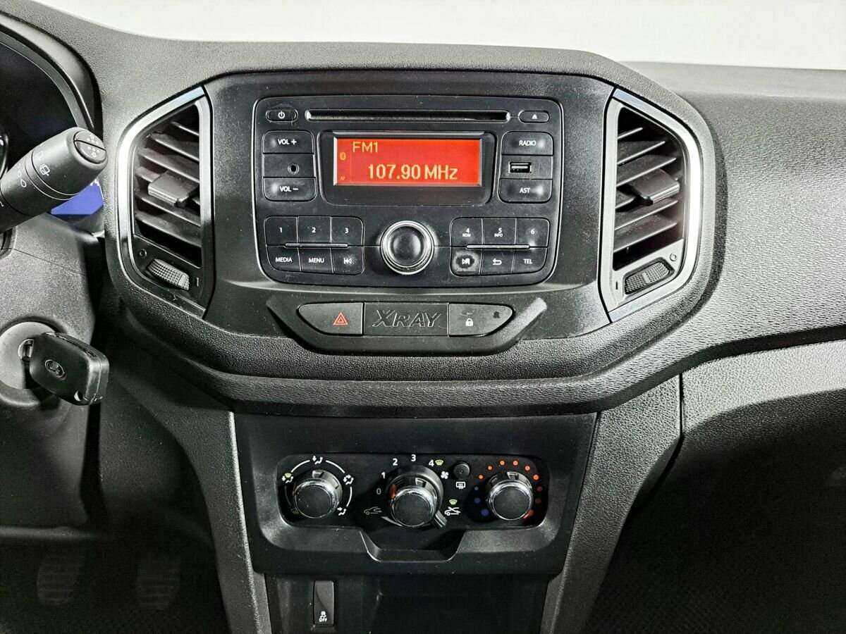 Lada (ВАЗ) XRAY б/у, 2017, Механическая. Фото: #12