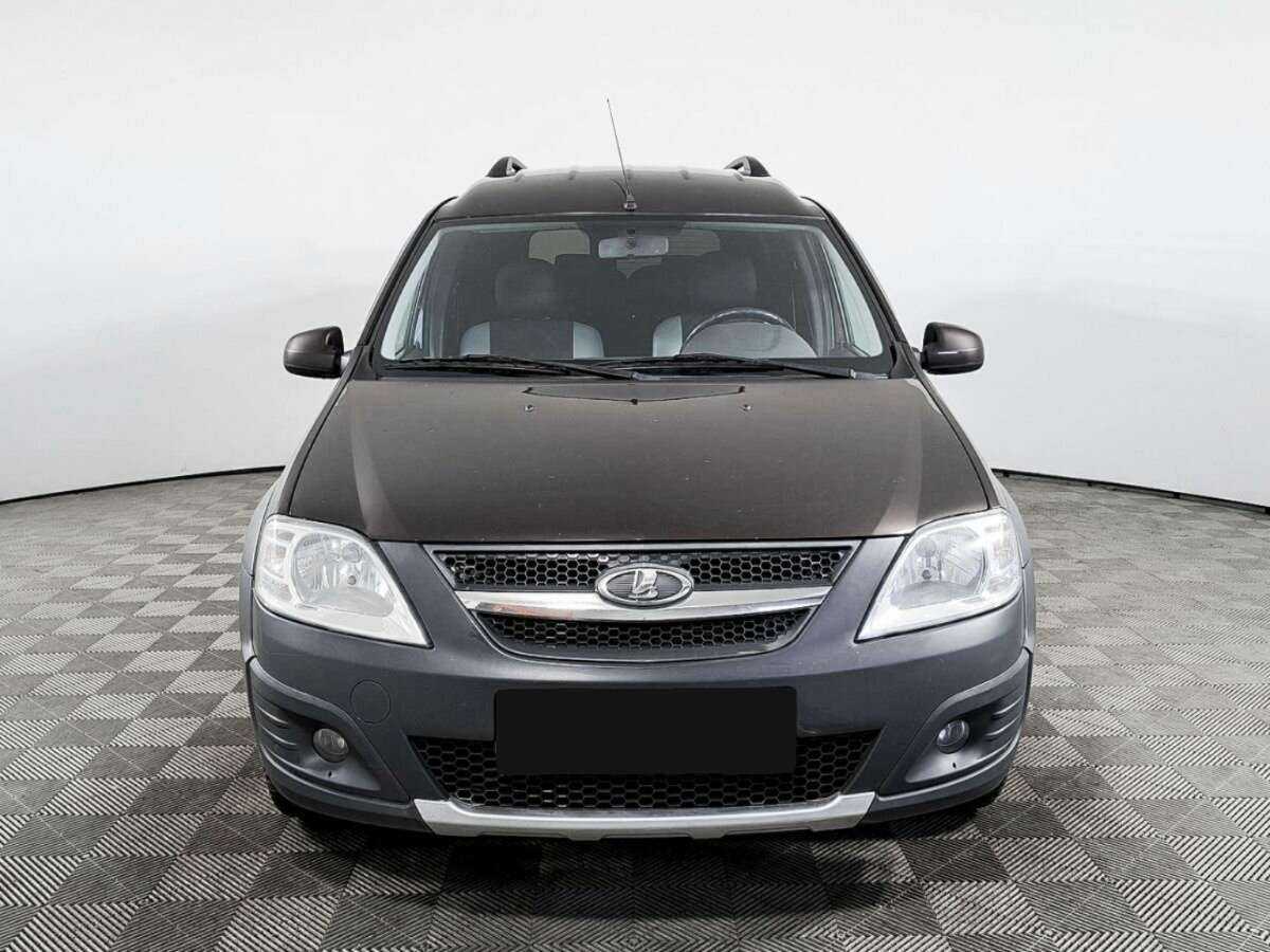 Лада (ВАЗ) Ларгус б/у, 2018, Механическая. Фото: #1