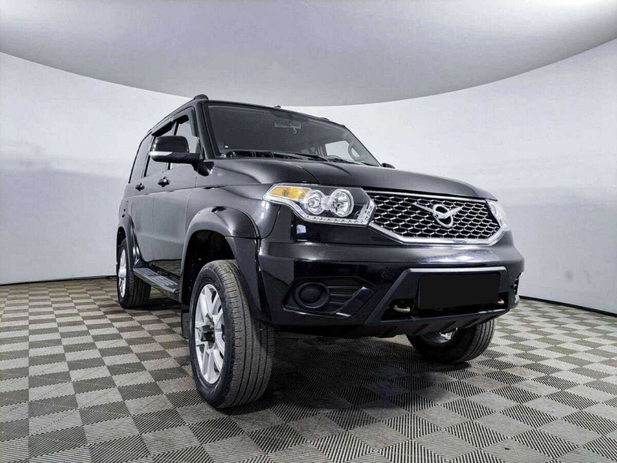 УАЗ Patriot б/у, 2019, Механическая. Фото: #2