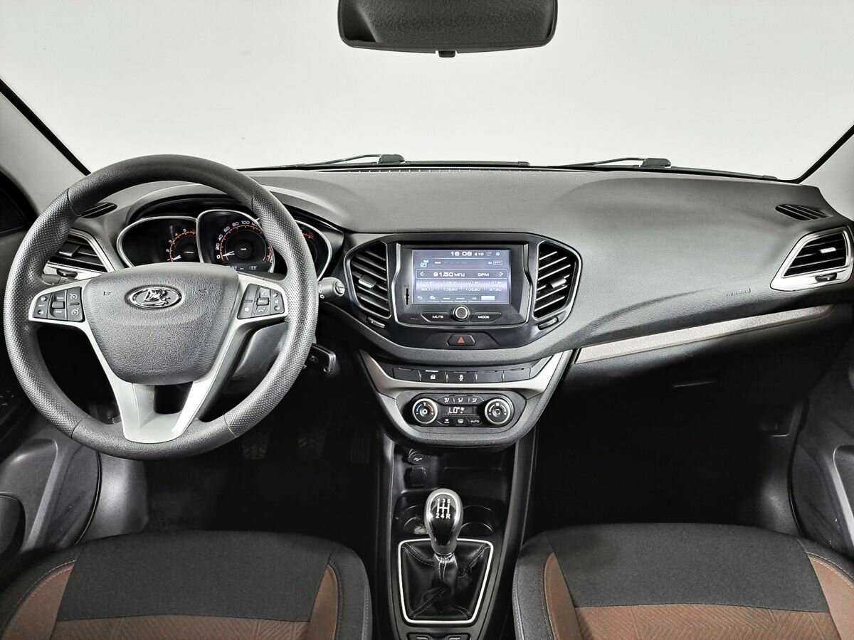 Лада (ВАЗ) Веста б/у, 2018, Механическая. Фото: #11