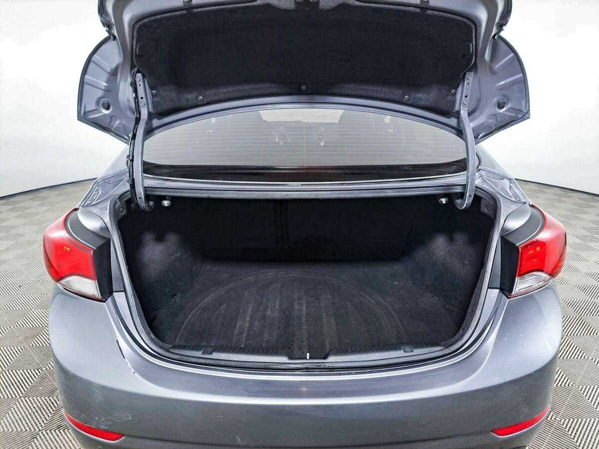 Хендай Елантра б/у, 2015, Механическая. Фото: #9