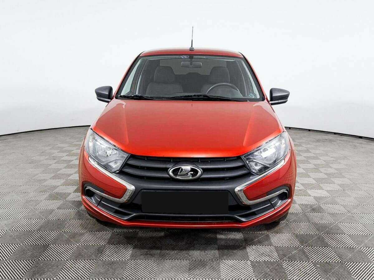 Lada (ВАЗ) Granta б/у, 2019, Механическая. Фото: #1