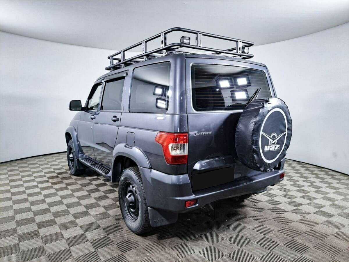 УАЗ Patriot б/у, 2016, Механическая. Фото: #6