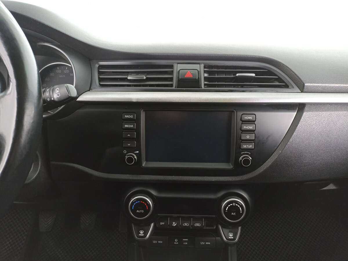 Kia Rio б/у, 2019, Механическая. Фото: #12