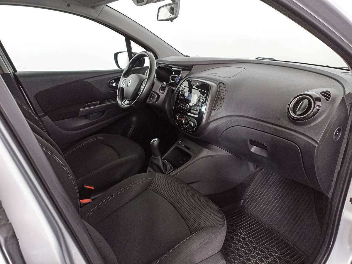 Renault Kaptur б/у, 2018, Механическая. Фото: #8