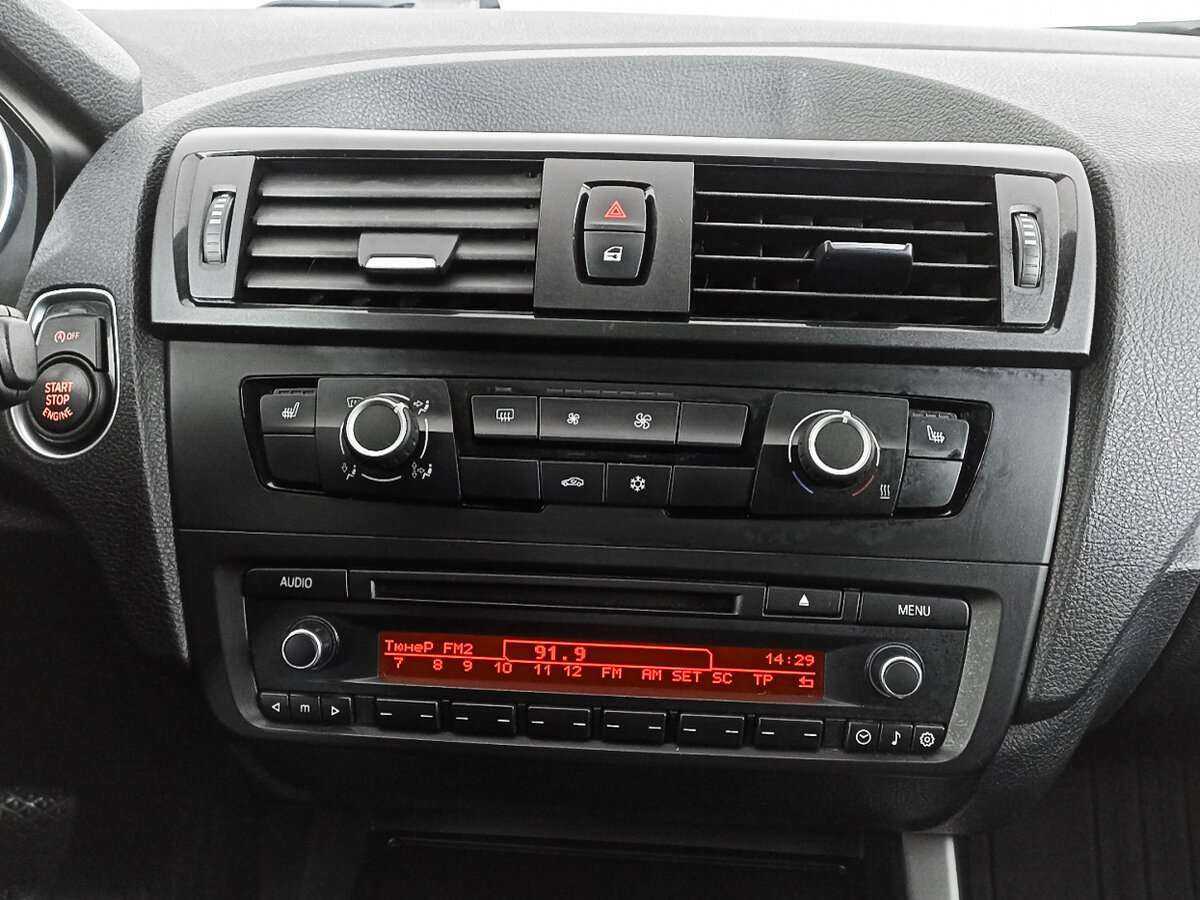 BMW 1 серии б/у, 2012, Автоматическая. Фото: #10