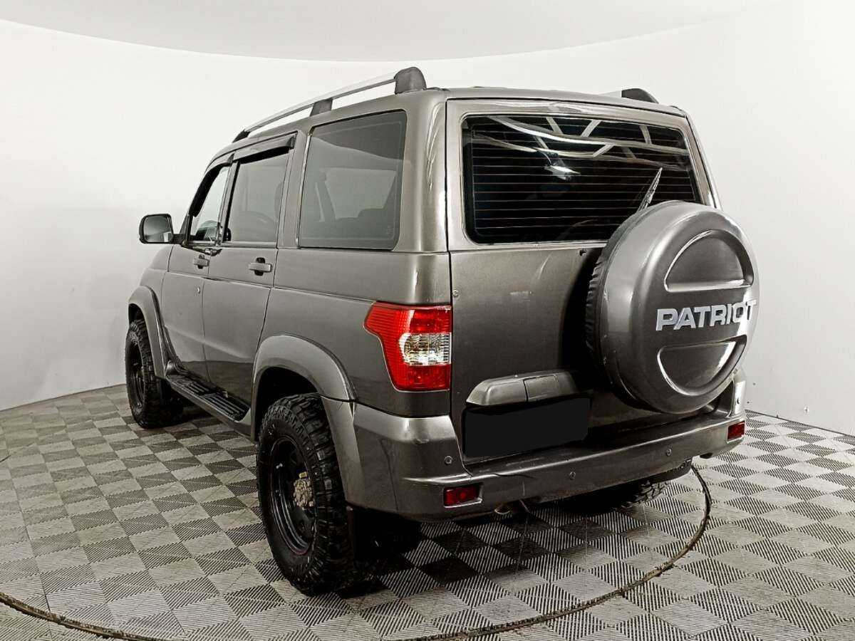 УАЗ Patriot б/у, 2016, Механическая. Фото: #6
