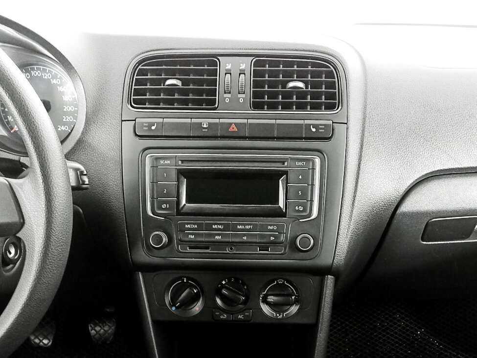 Фольксваген Поло б/у, 2013, Механическая. Фото: #14