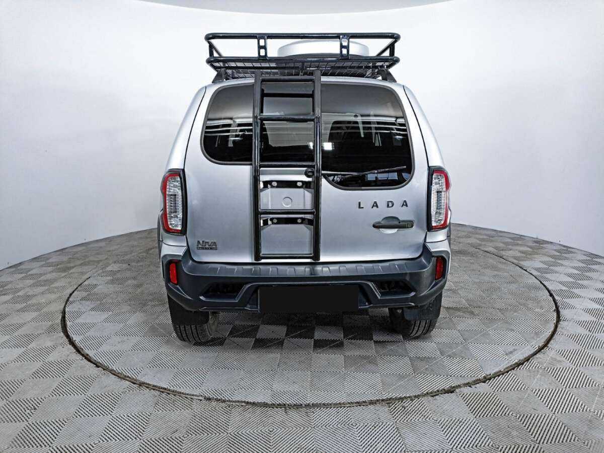 Lada (ВАЗ) Niva б/у, 2022, Механическая. Фото: #5