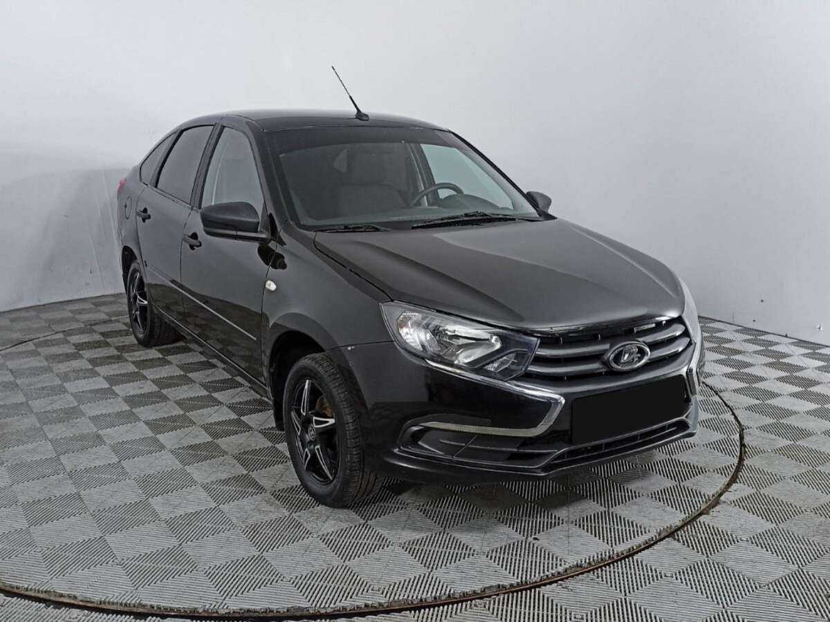 Лада (ВАЗ) Гранта б/у, 2020, Механическая. Фото: #2