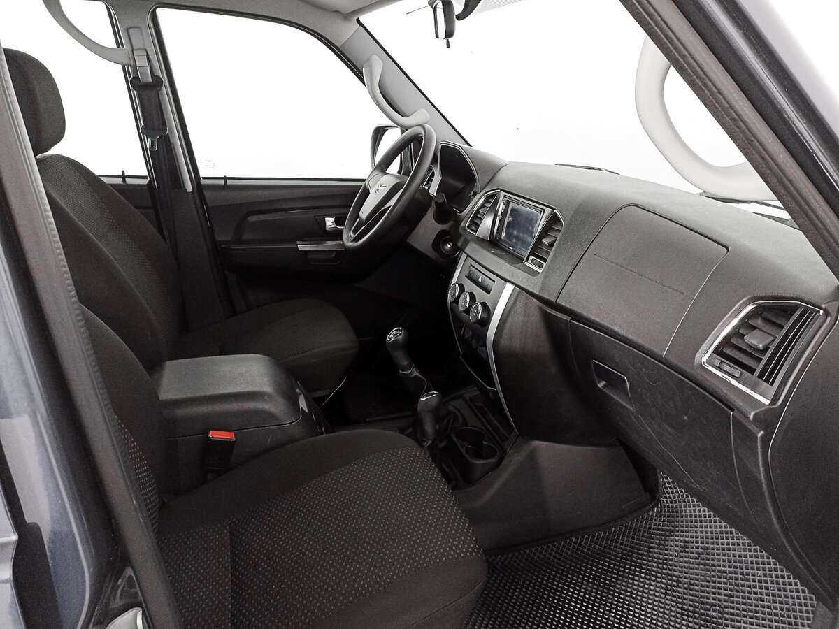 УАЗ Patriot б/у, 2019, Механическая. Фото: #7