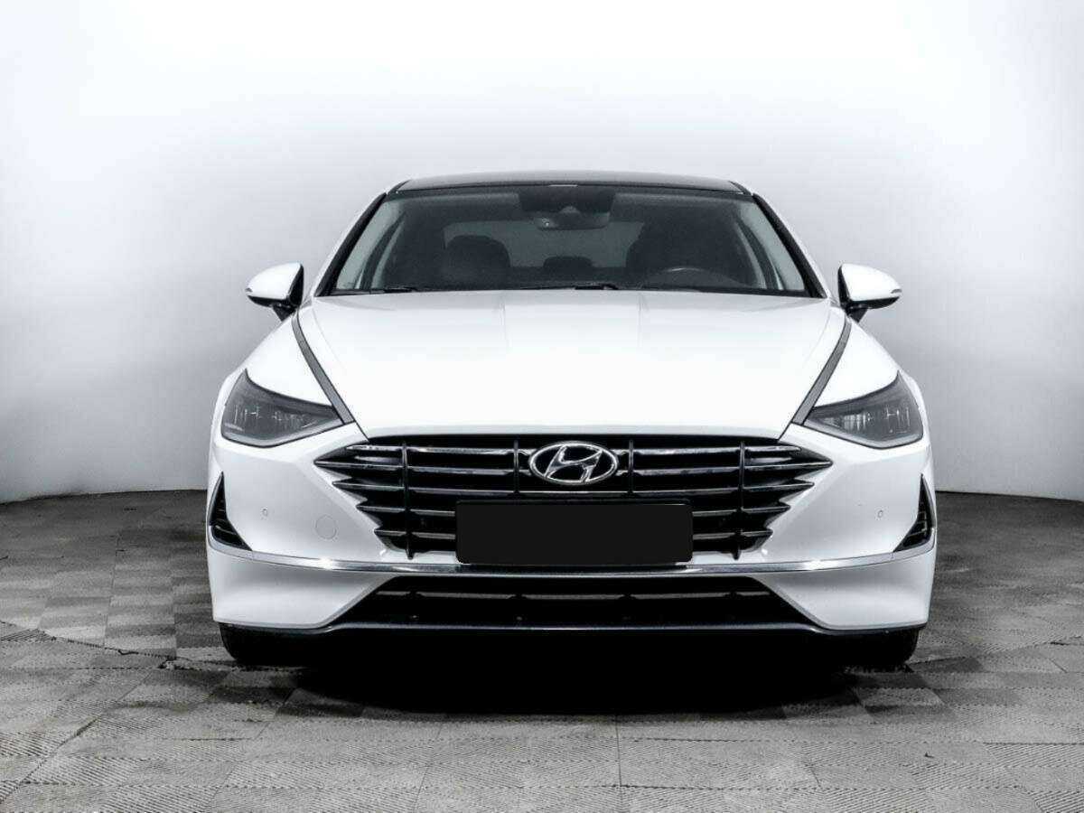 Hyundai Sonata б/у, 2021, Автоматическая. Фото: #1