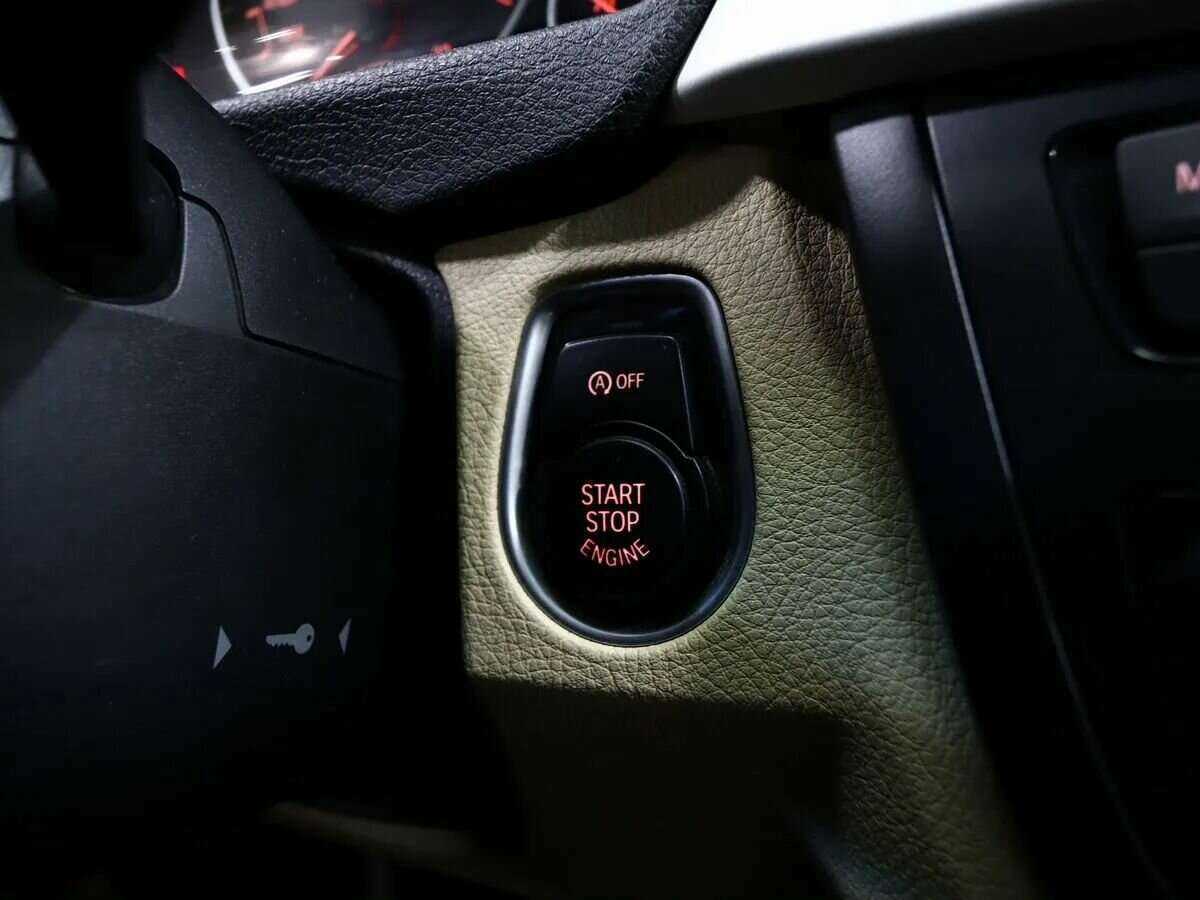 BMW 3 серии б/у, 2014, Автоматическая. Фото: #17