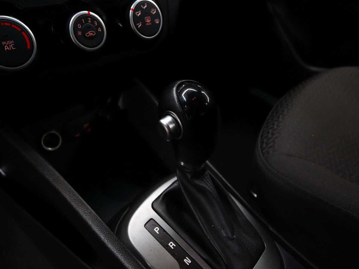 Kia Rio б/у, 2015, Автоматическая. Фото: #7