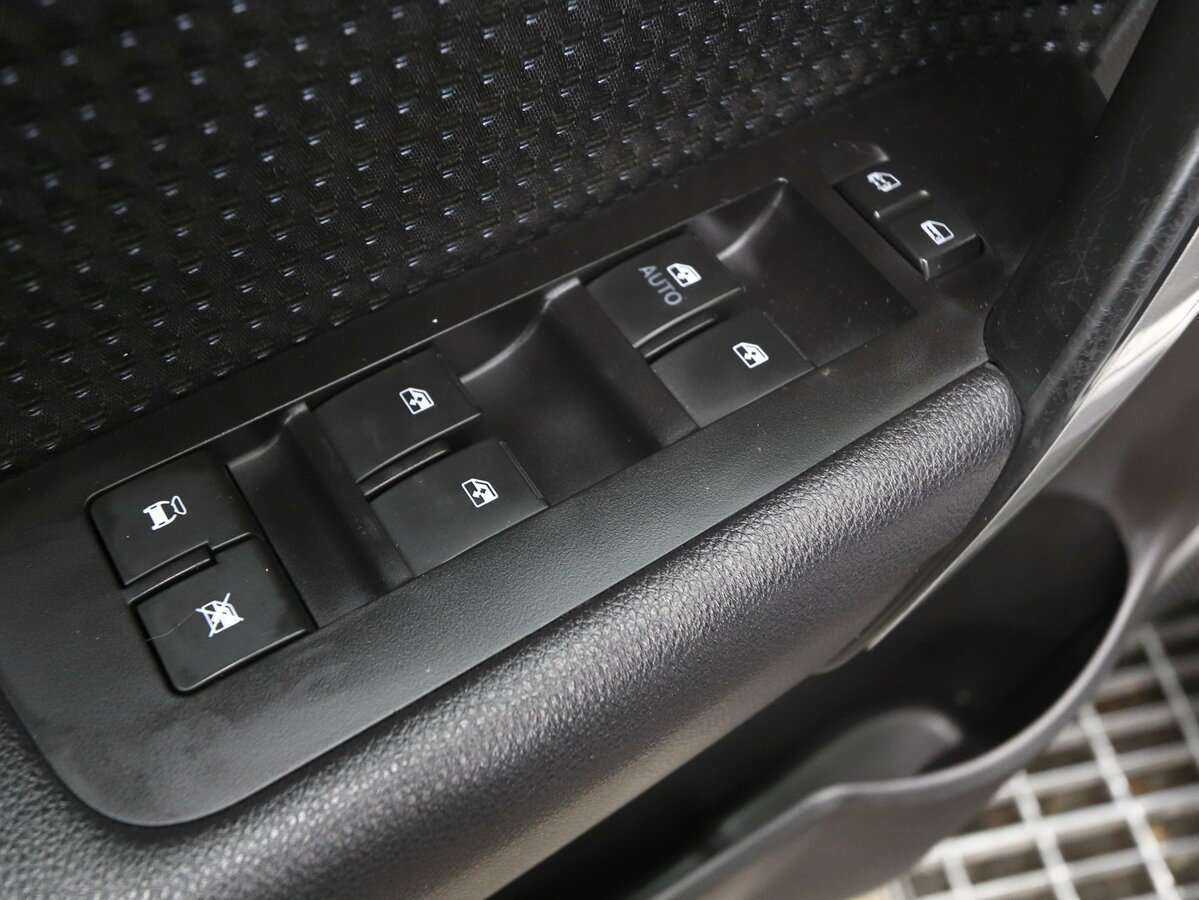 Chevrolet Captiva б/у, 2012, Автоматическая. Фото: #8