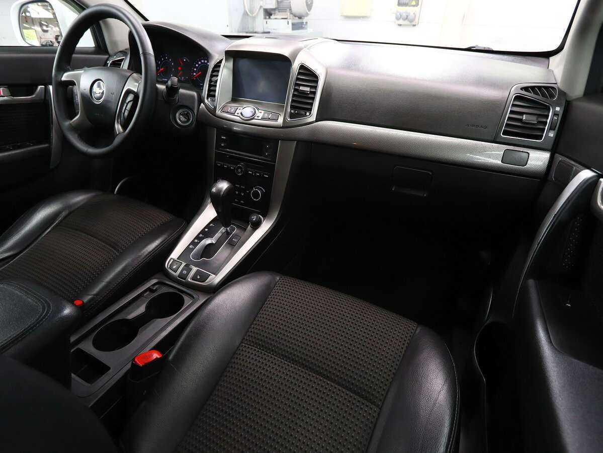 Chevrolet Captiva б/у, 2012, Автоматическая. Фото: #16