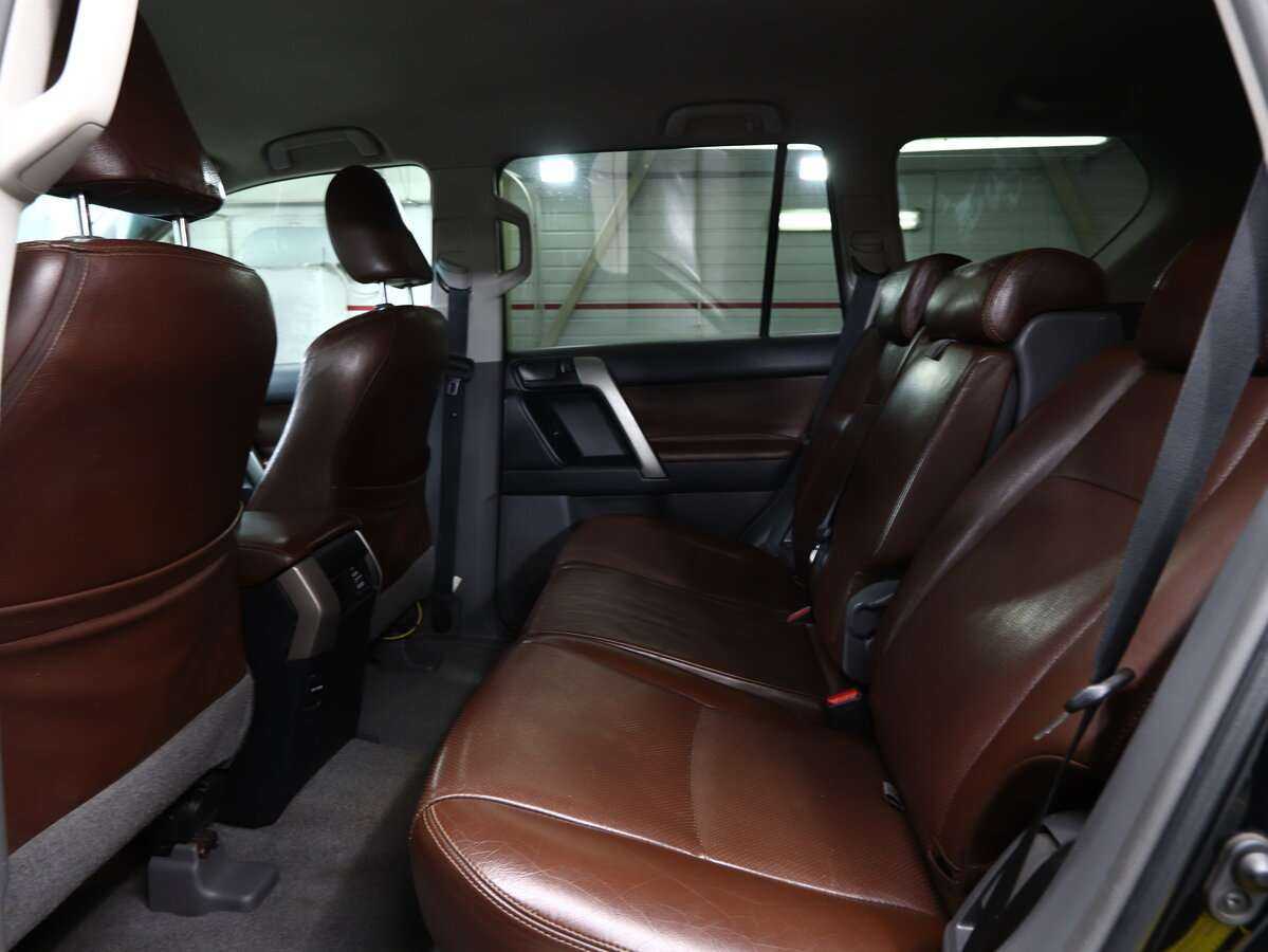 Toyota Land Cruiser Prado б/у, 2013, Автоматическая. Фото: #9