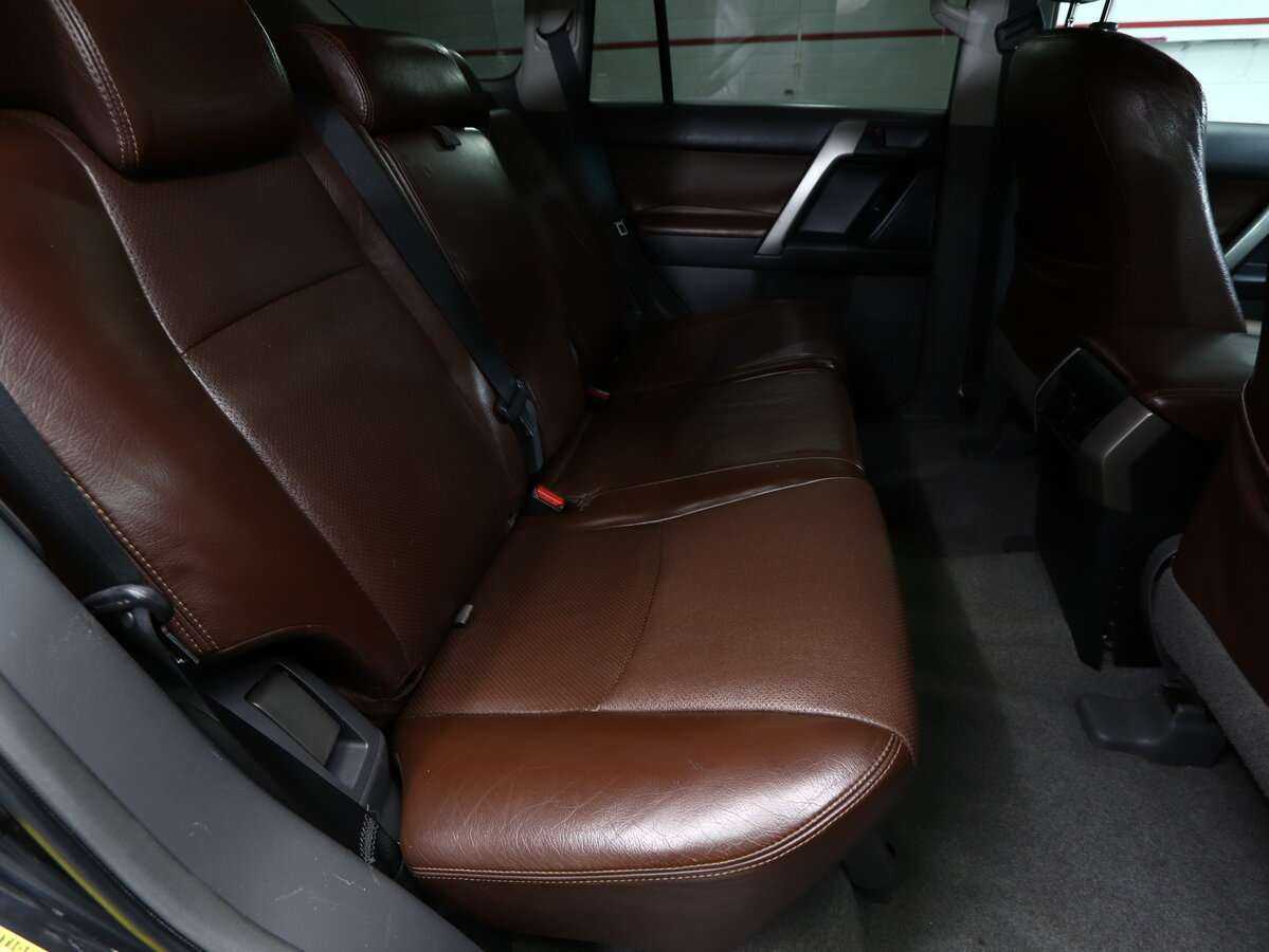 Toyota Land Cruiser Prado б/у, 2013, Автоматическая. Фото: #11