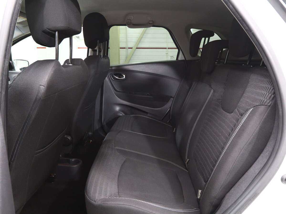 Renault Kaptur б/у, 2017, Механическая. Фото: #7