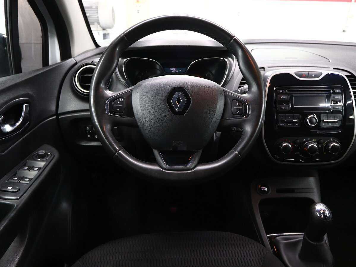 Renault Kaptur б/у, 2017, Механическая. Фото: #12