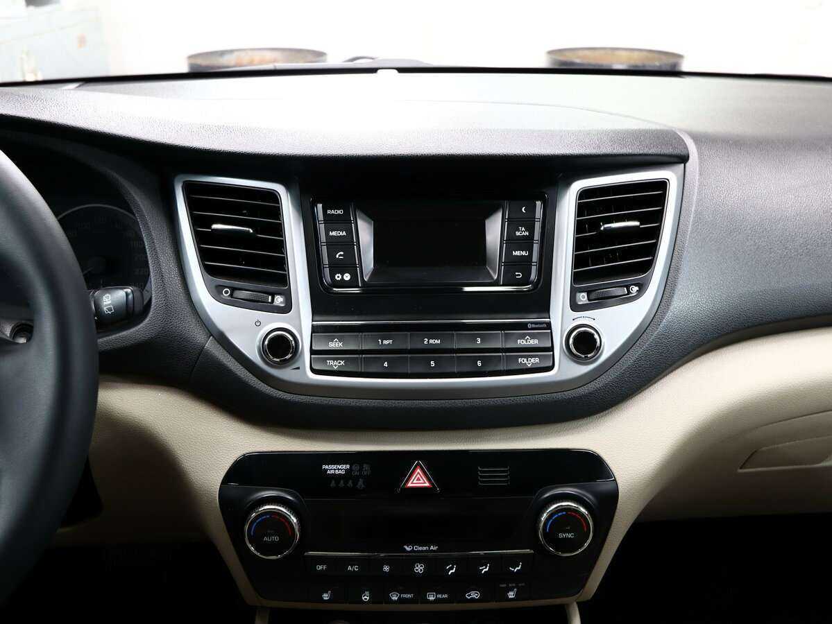 Hyundai Tucson б/у, 2017, Автоматическая. Фото: #17