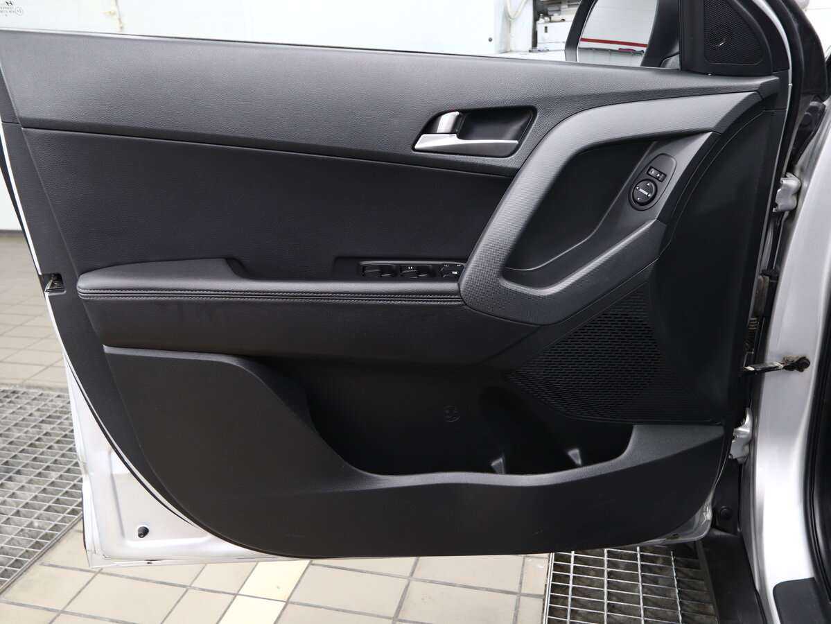 Hyundai Creta б/у, 2016, Автоматическая. Фото: #6