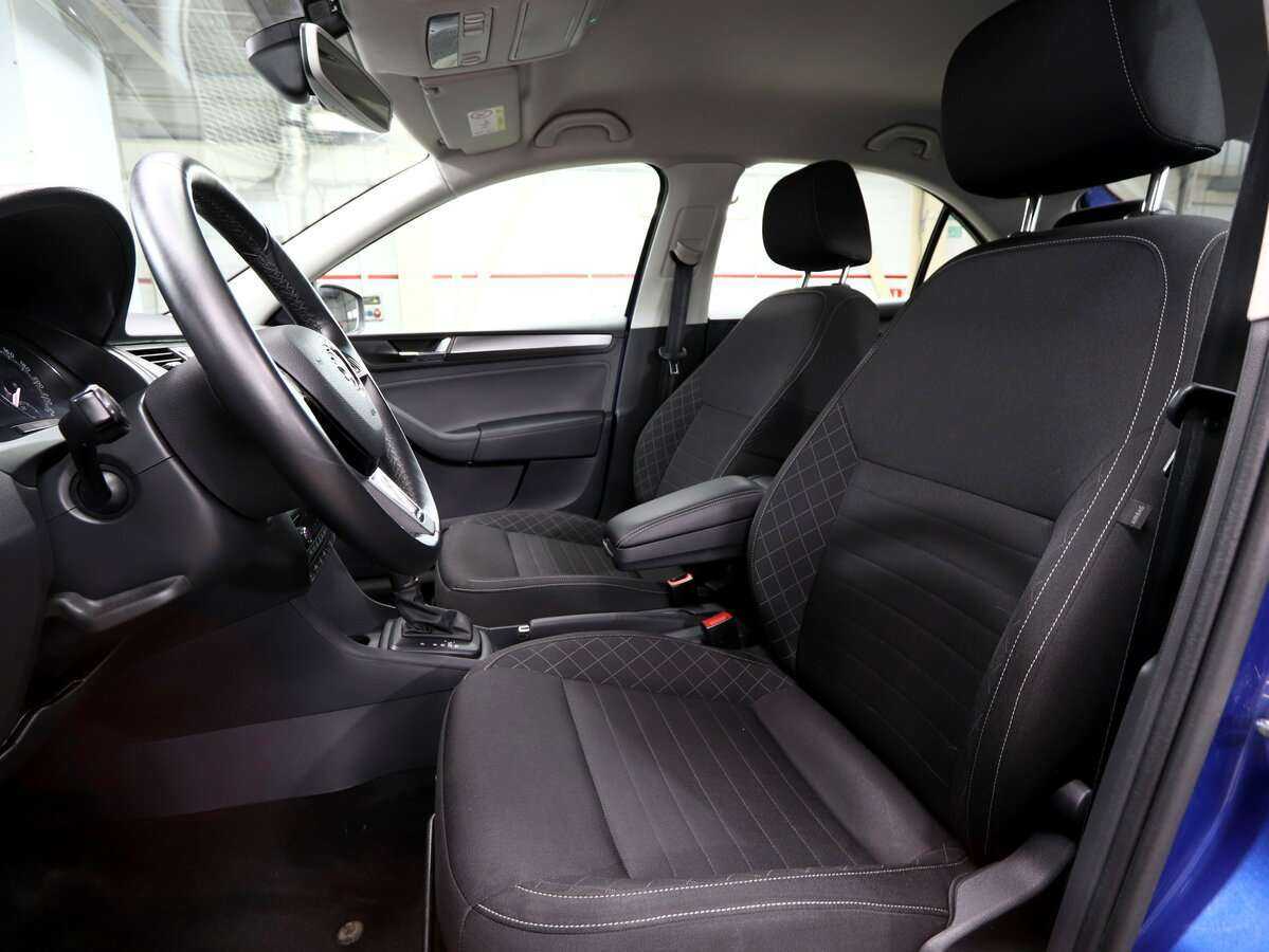 Skoda Rapid б/у, 2018, Роботизированная. Фото: #3