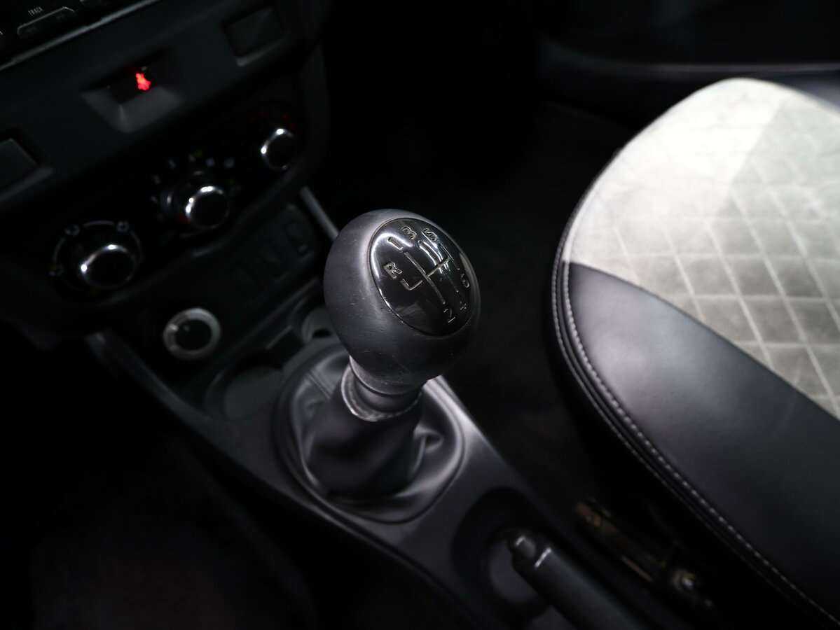 Renault Duster б/у, 2017, Механическая. Фото: #16