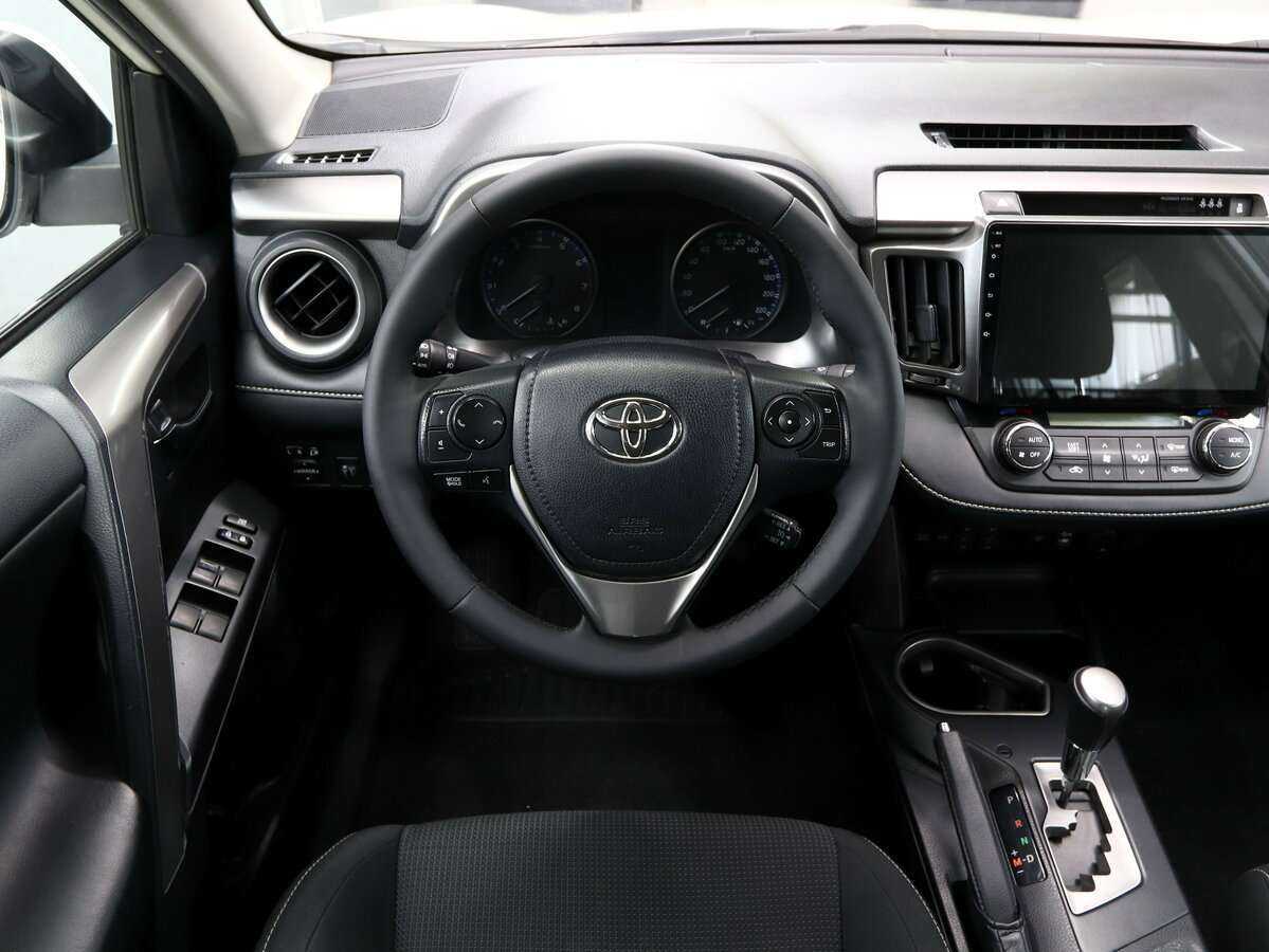 Toyota RAV4 б/у, 2017, Вариатор. Фото: #11