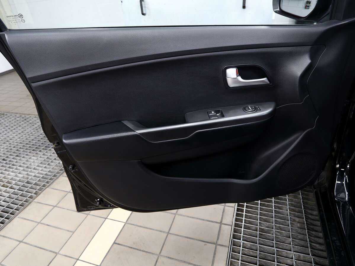 Kia Rio б/у, 2013, Механическая. Фото: #7