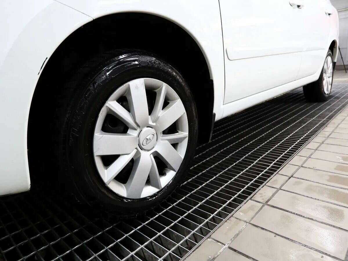 Lada (ВАЗ) Granta б/у, 2020, Механическая. Фото: #12