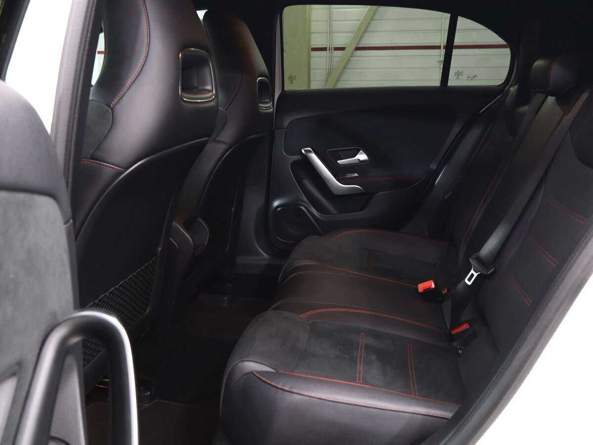 Mercedes-Benz A-Класс б/у, 2019, Роботизированная. Фото: #11