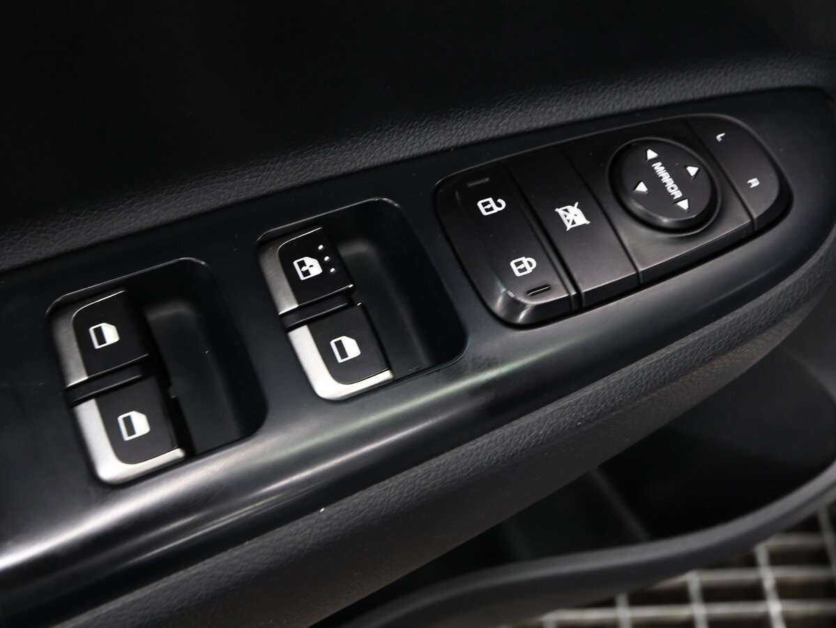 Kia Rio б/у, 2019, Механическая. Фото: #8