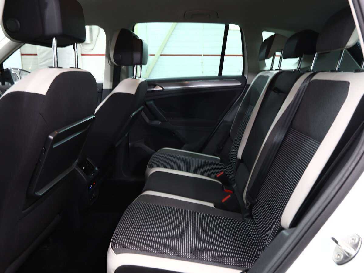 Volkswagen Tiguan б/у, 2019, Роботизированная. Фото: #12