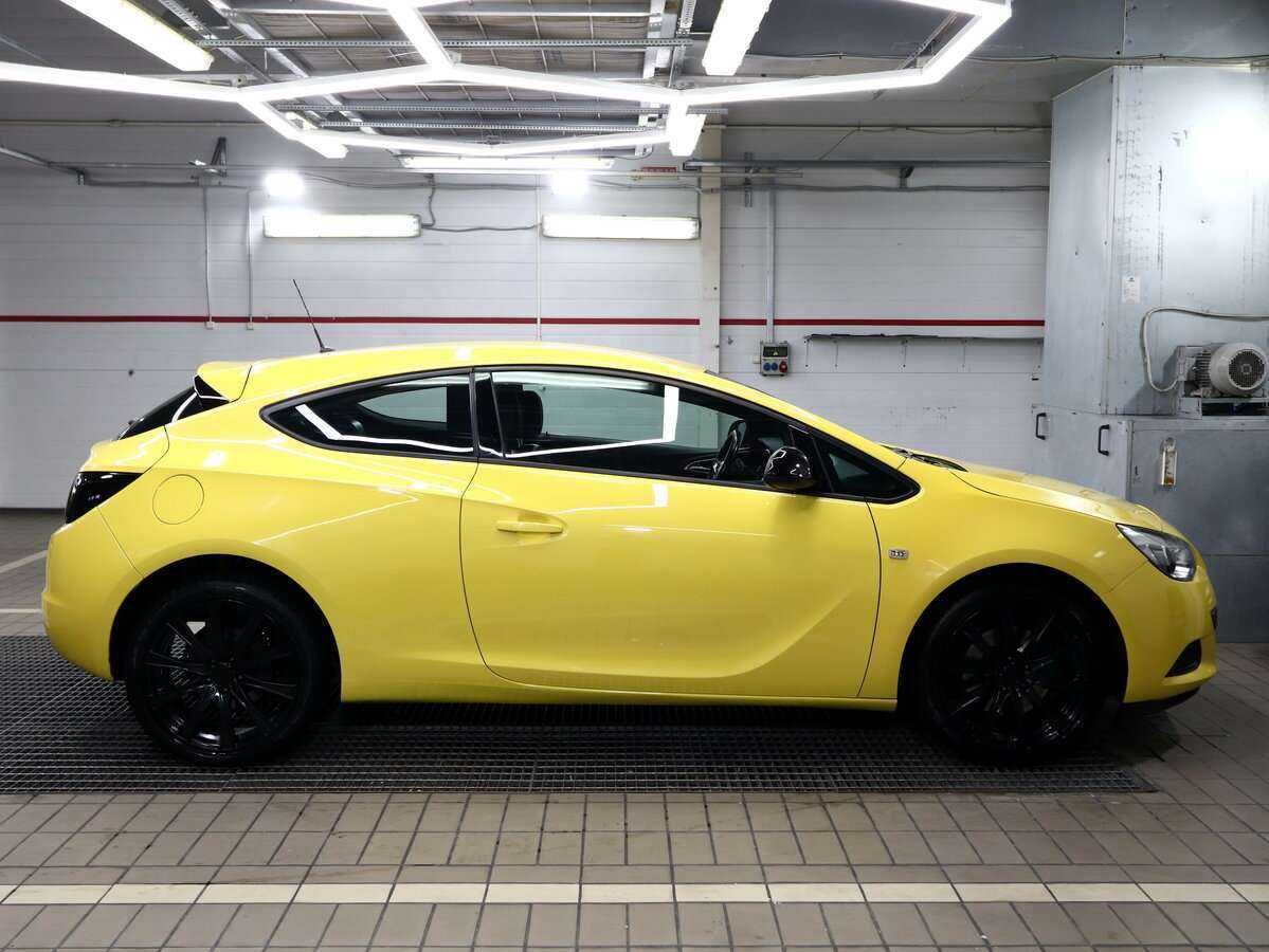 Opel Astra б/у, 2014, Автоматическая. Фото: #2