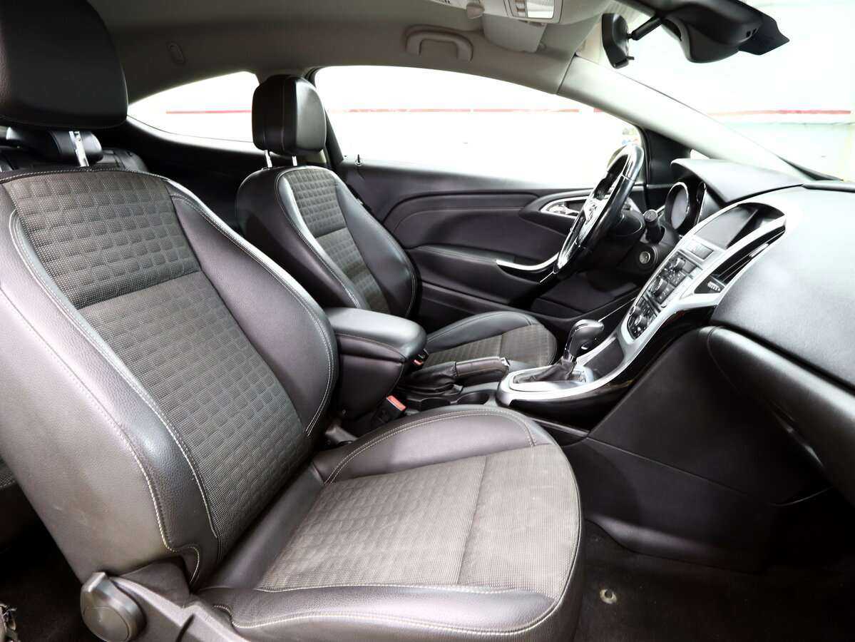 Opel Astra б/у, 2014, Автоматическая. Фото: #6