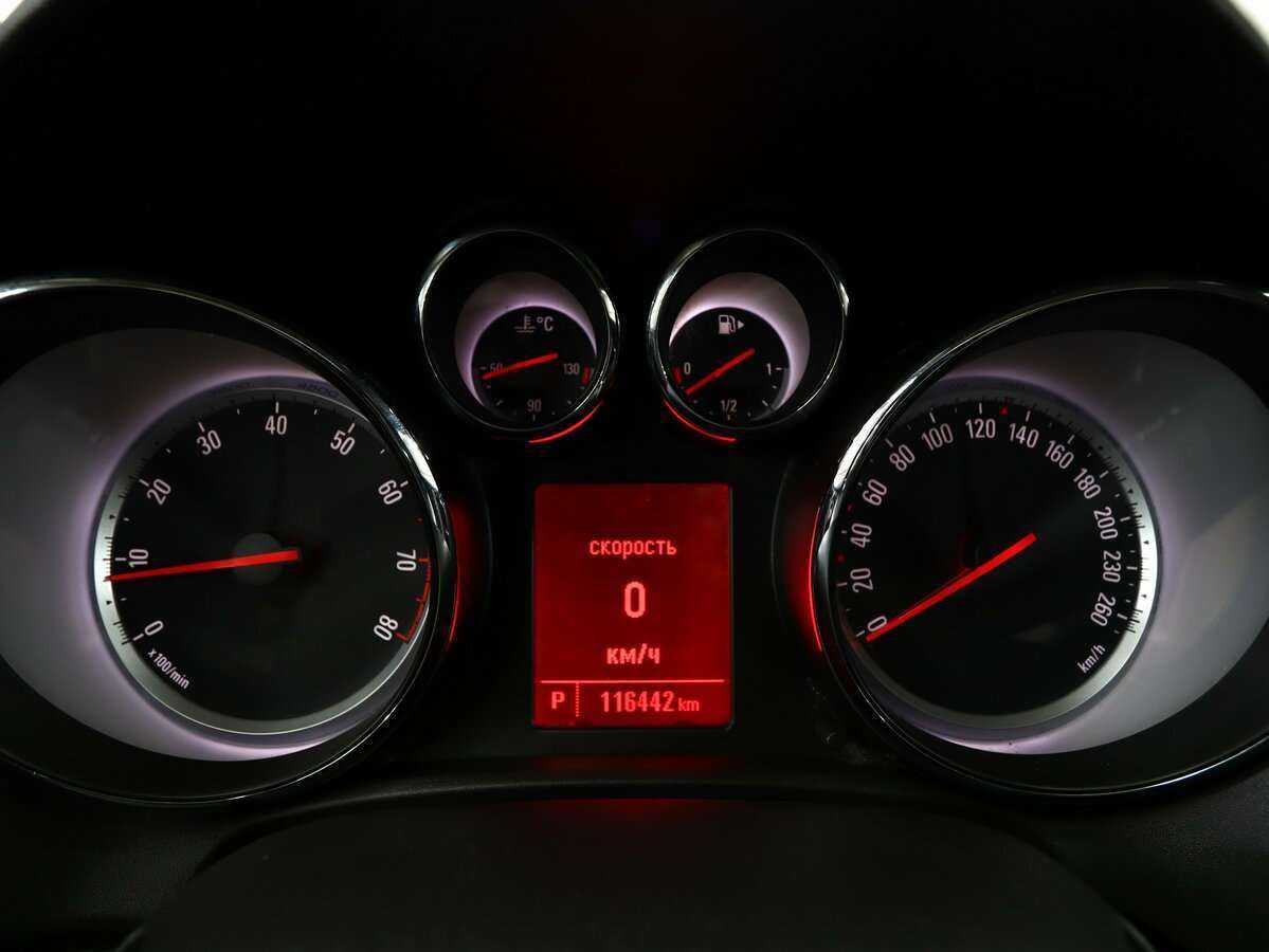 Opel Astra б/у, 2014, Автоматическая. Фото: #12