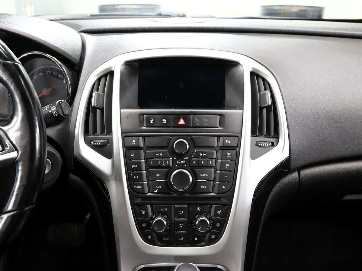 Opel Astra б/у, 2014, Автоматическая. Фото: #17