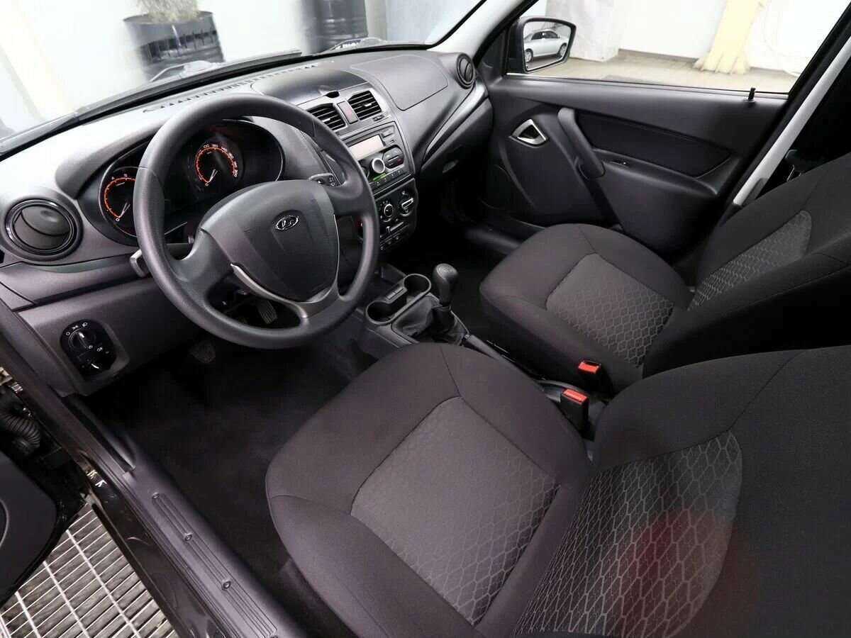 Lada (ВАЗ) Granta б/у, 2023, Механическая. Фото: #6