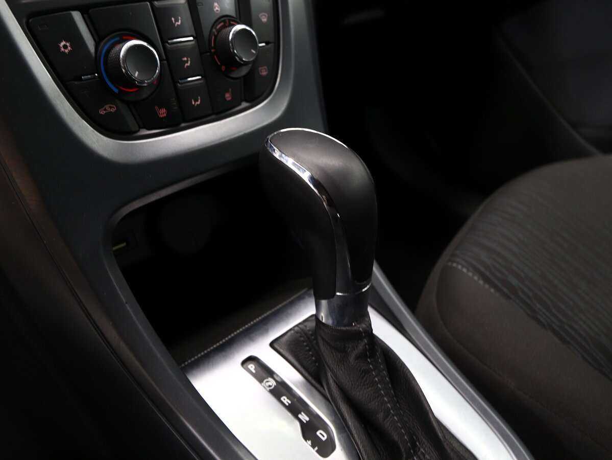 Opel Astra б/у, 2012, Автоматическая. Фото: #7