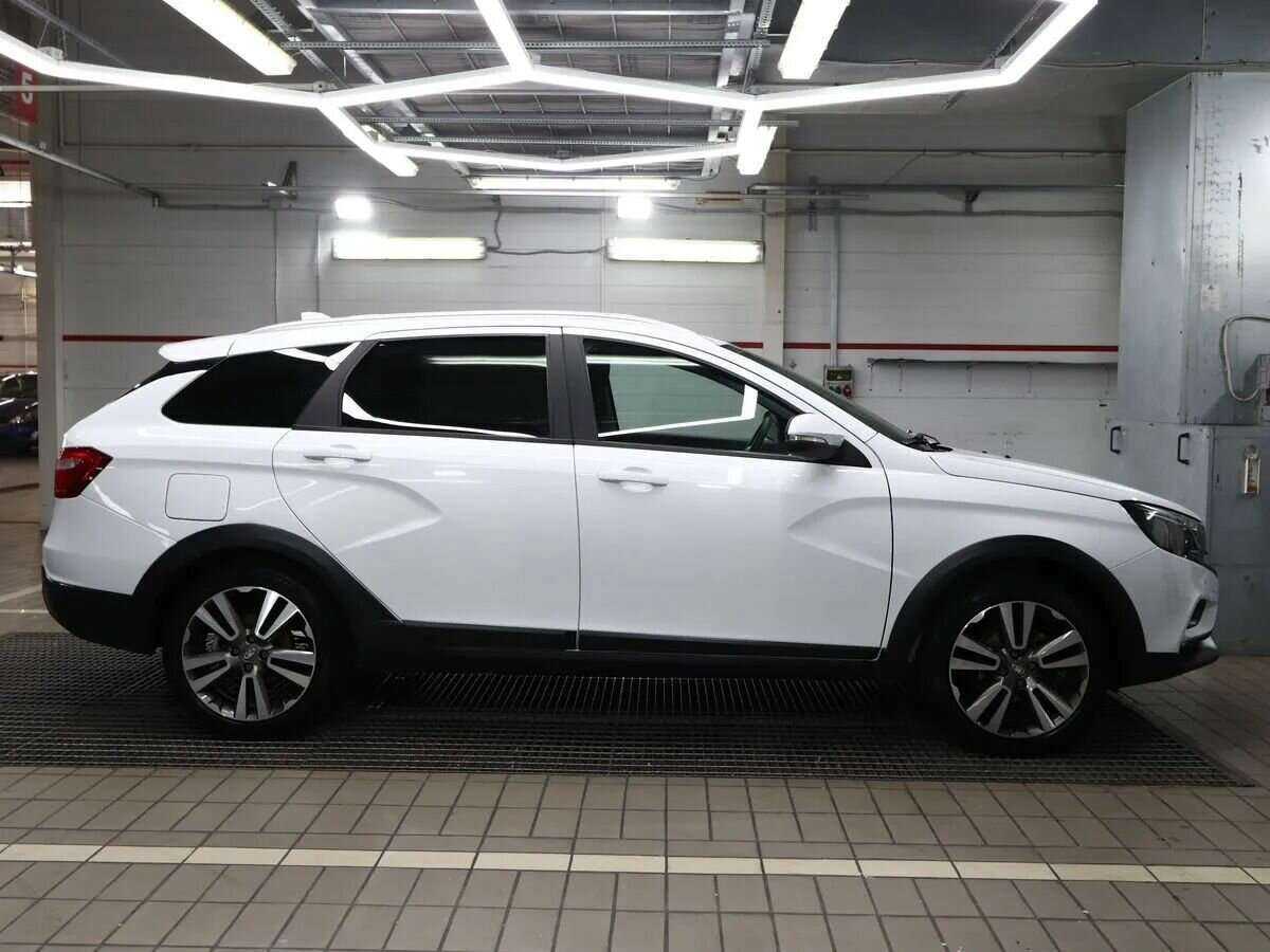 Lada (ВАЗ) Vesta б/у, 2018, Роботизированная. Фото: #5