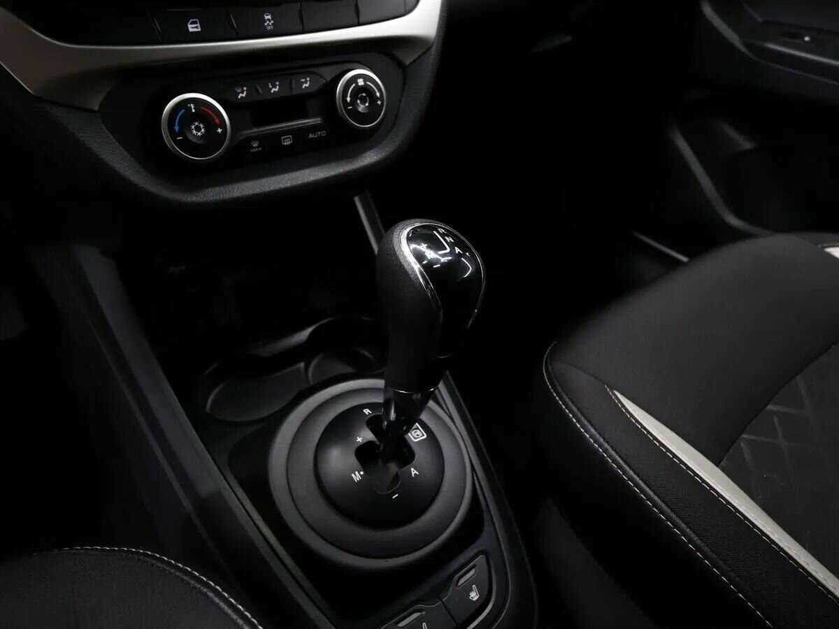 Lada (ВАЗ) Vesta б/у, 2018, Роботизированная. Фото: #11