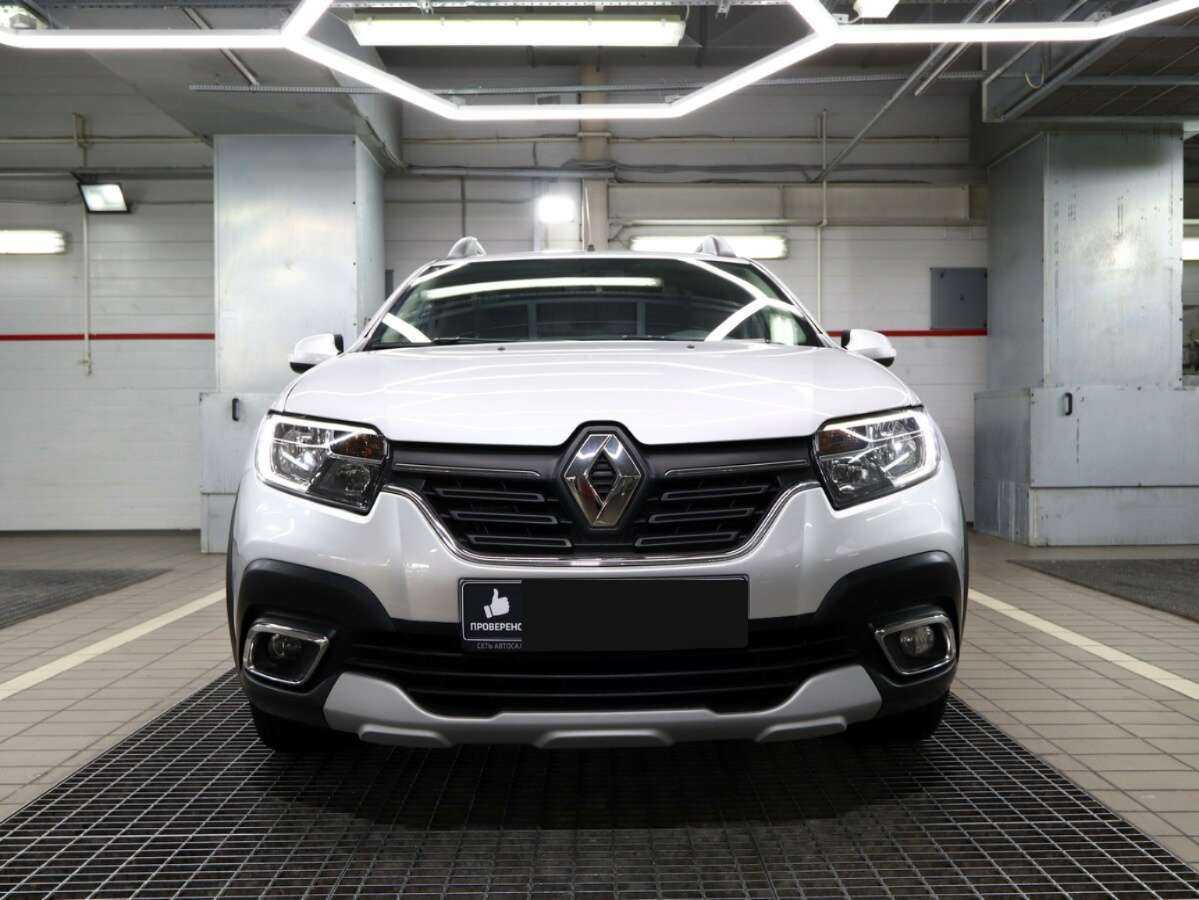 Renault Sandero б/у, 2020, Механическая. Фото: #1