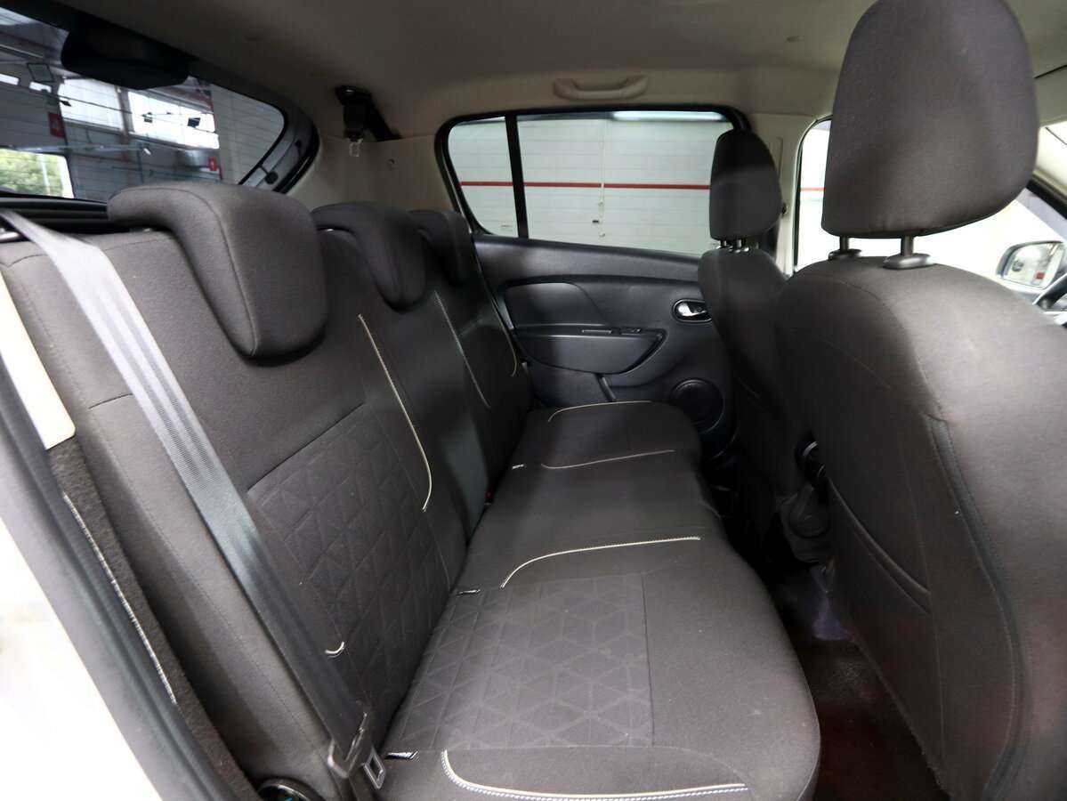 Renault Sandero б/у, 2020, Механическая. Фото: #21