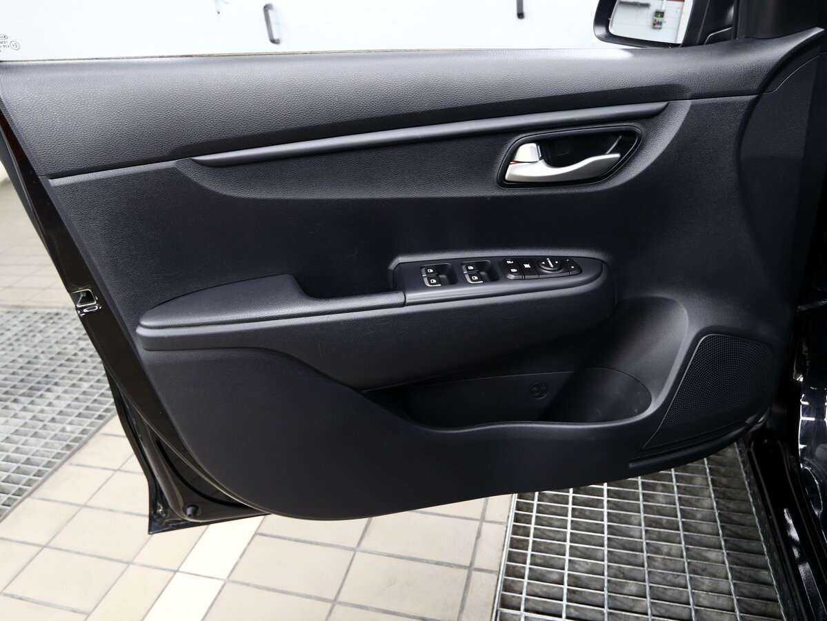 Kia Rio б/у, 2020, Автоматическая. Фото: #14