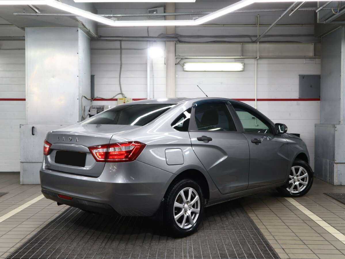 Lada (ВАЗ) Vesta б/у, 2018, Механическая. Фото: #3